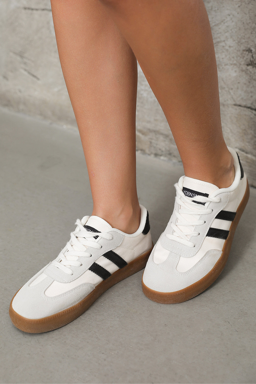 Striped Lace-up Flat Sneakers