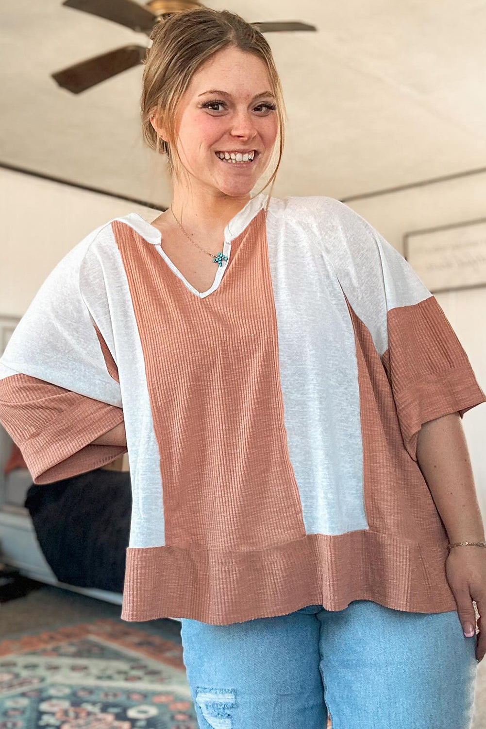 Textured Colorblock 3/4 Sleeve Oversize Top