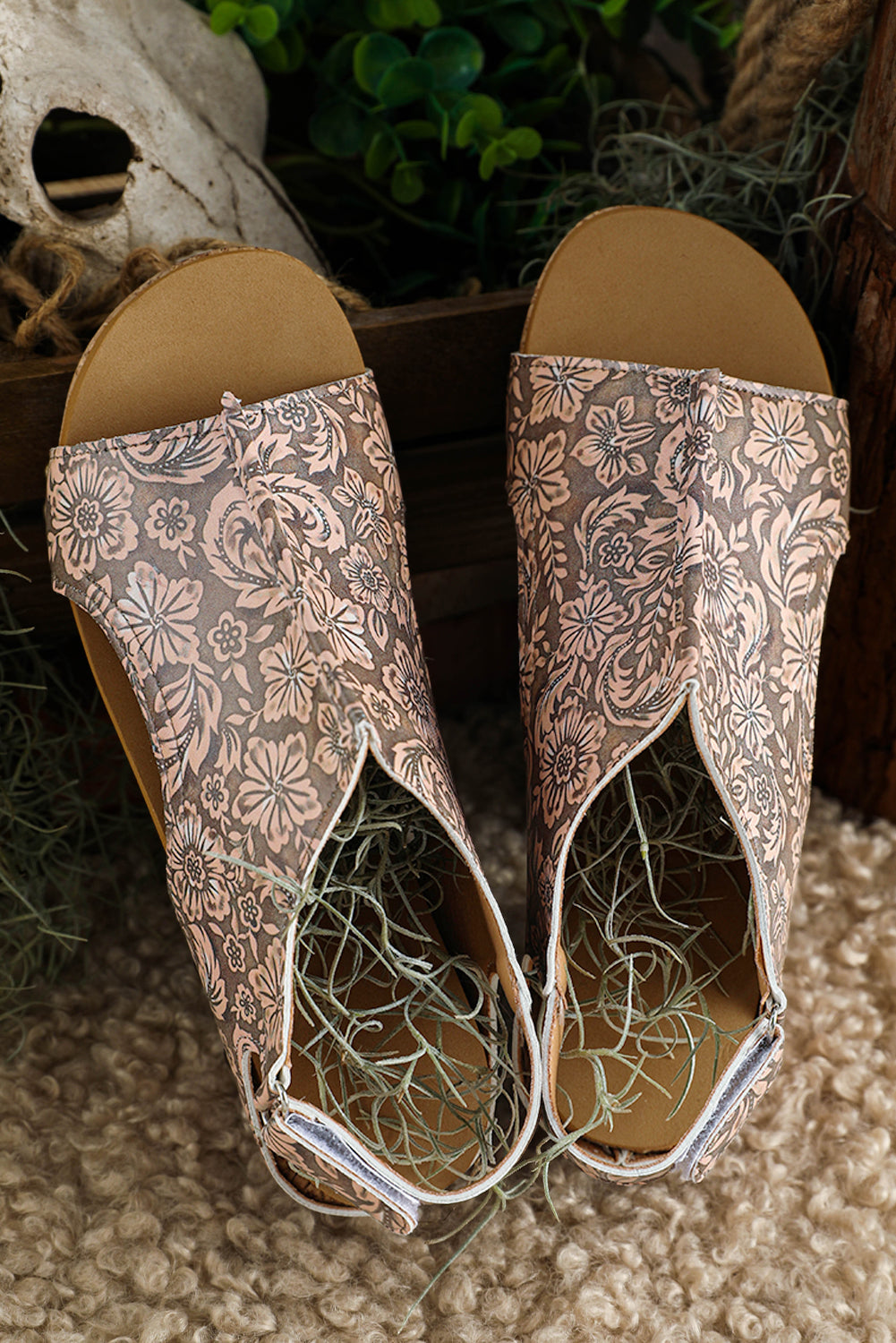 Brown Vintage Floral Leather Rivet Platform Sandals